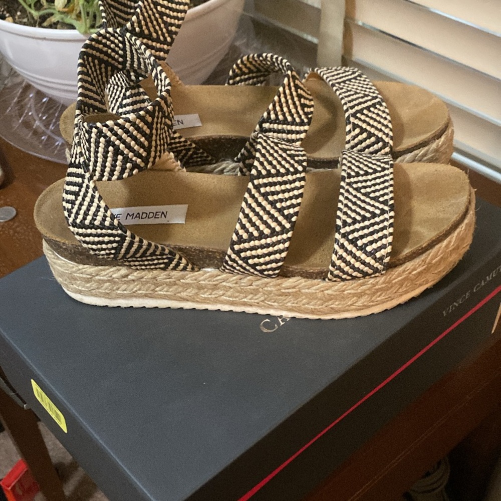 Steve Madden Sandals